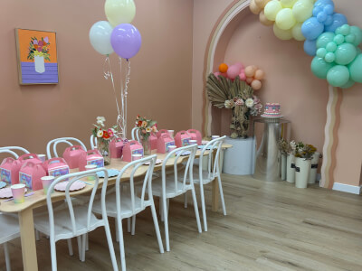 Mini Palms Creative Studio available for workshops