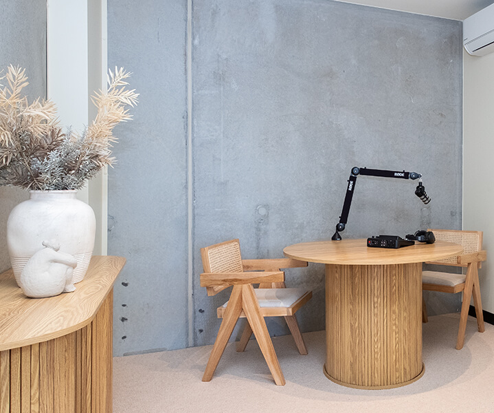 Book MUSE Creative Studio