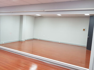 Book Newly Renovated Work Space / Classroom / Studio