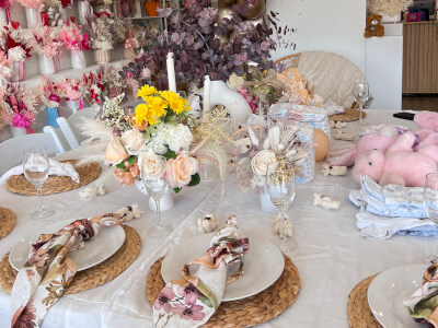 Book Petals & Picnics Studio