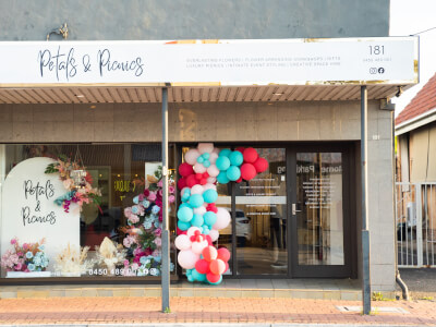 Petals & Picnics Studio