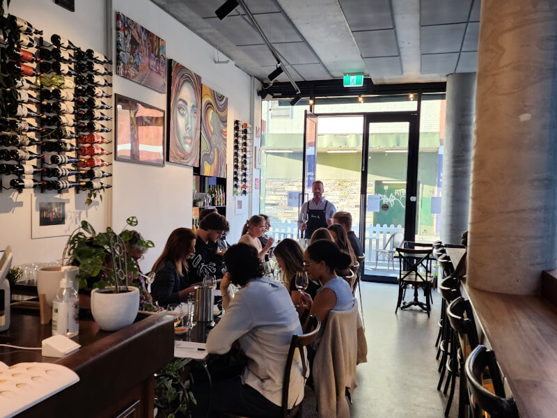 Ruelle Wine Bar