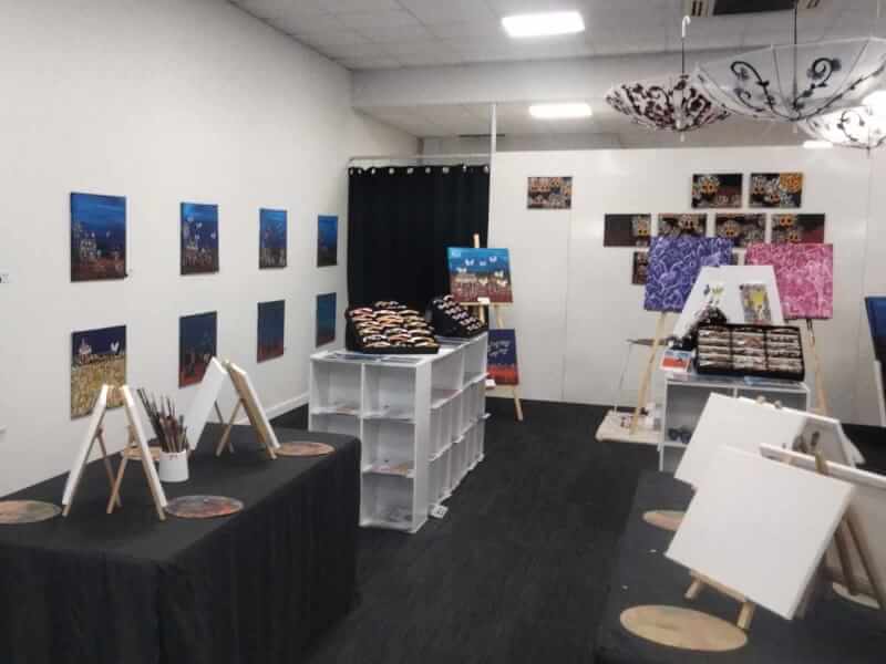 TOP END ART Gallery available for workshops