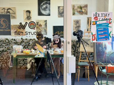 Book VQ Art Studio