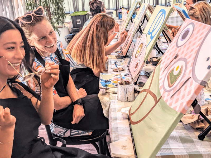 paint and sip christmas gathering
