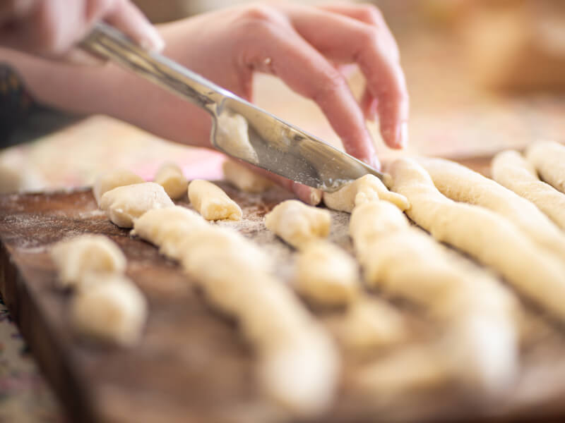 Shaping gnocchi dough