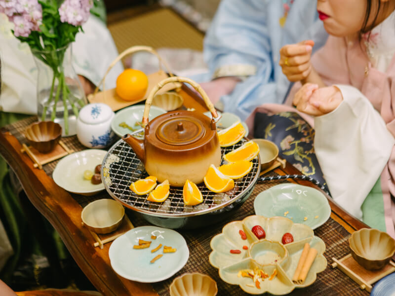 Oriental stove bake tea experience