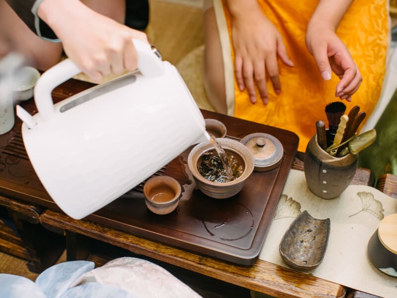 Tea tasting and relaxation workshop