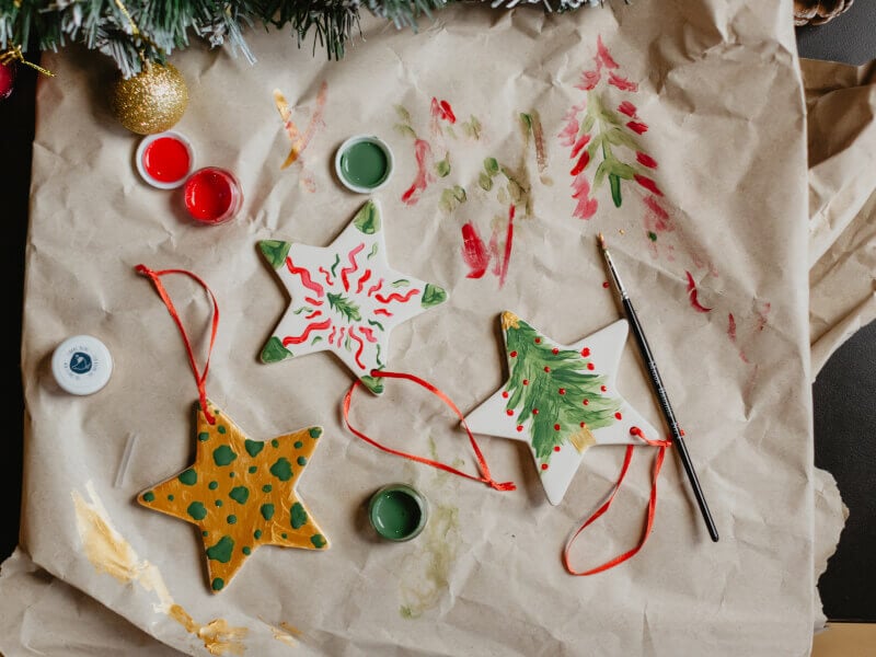 Painted ceramic Christmas star decorations