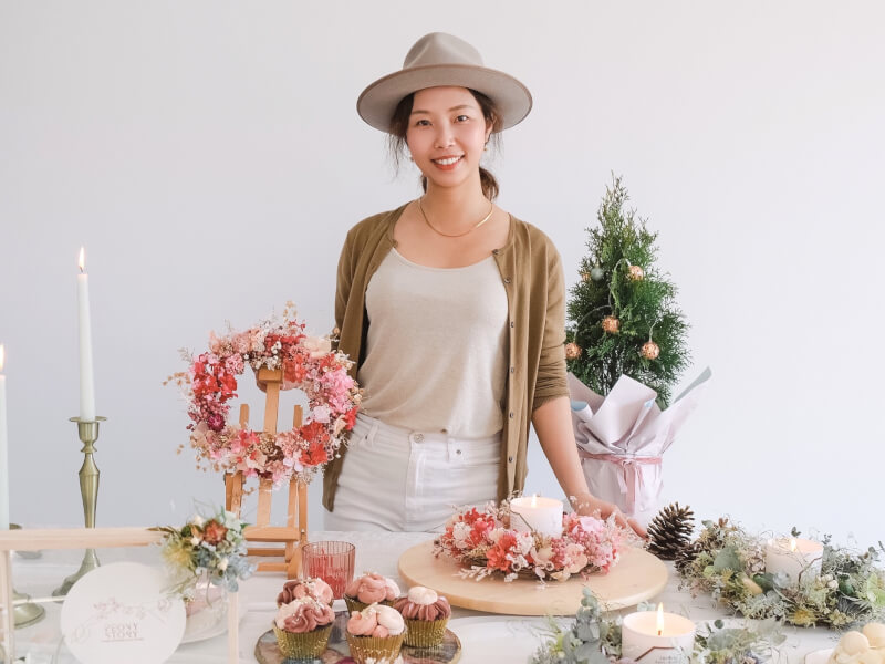 Flower arranging classes