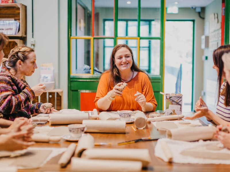 25+ easy pottery classes Brisbane and Experience Gifts ClassBento