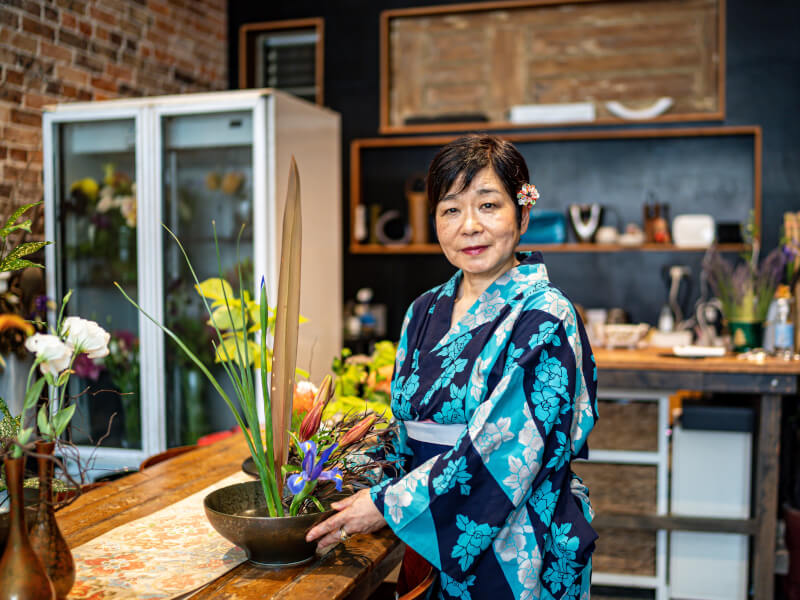 An ikebana teacher