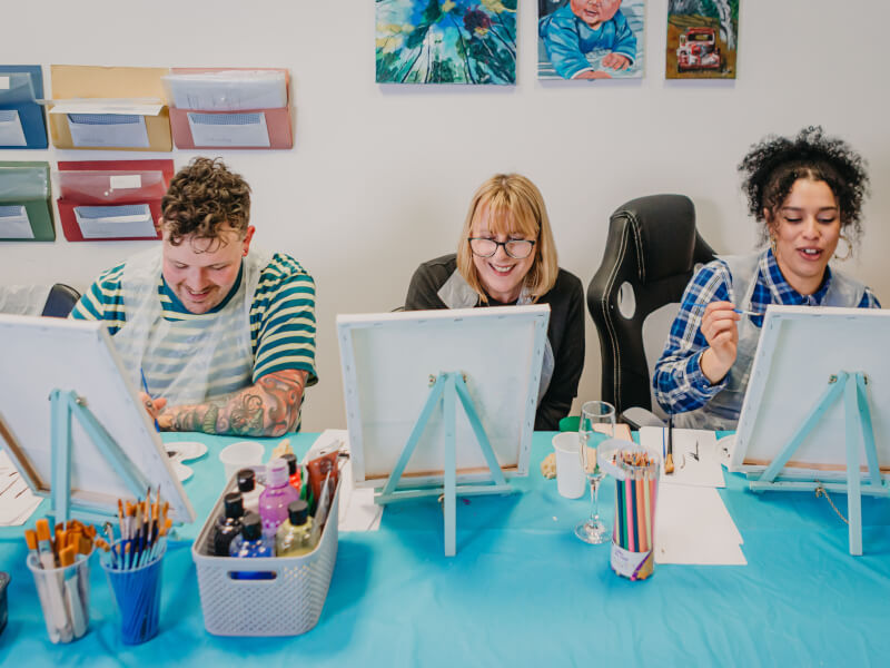 Paint and sip classes