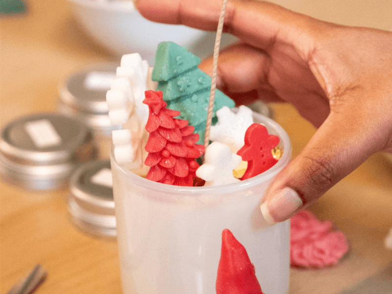 christmas candle making workshop