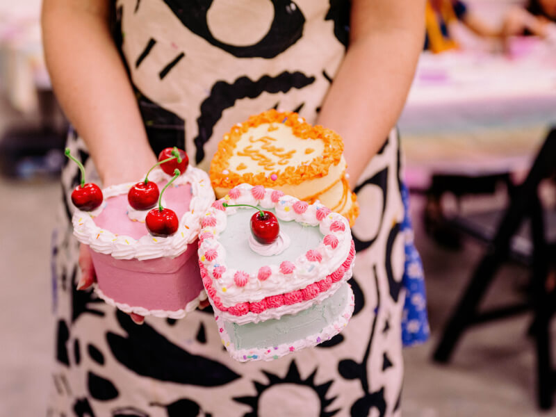Fake cake jewellery boxes