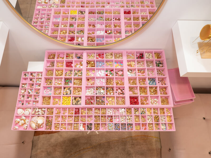 A charm bar