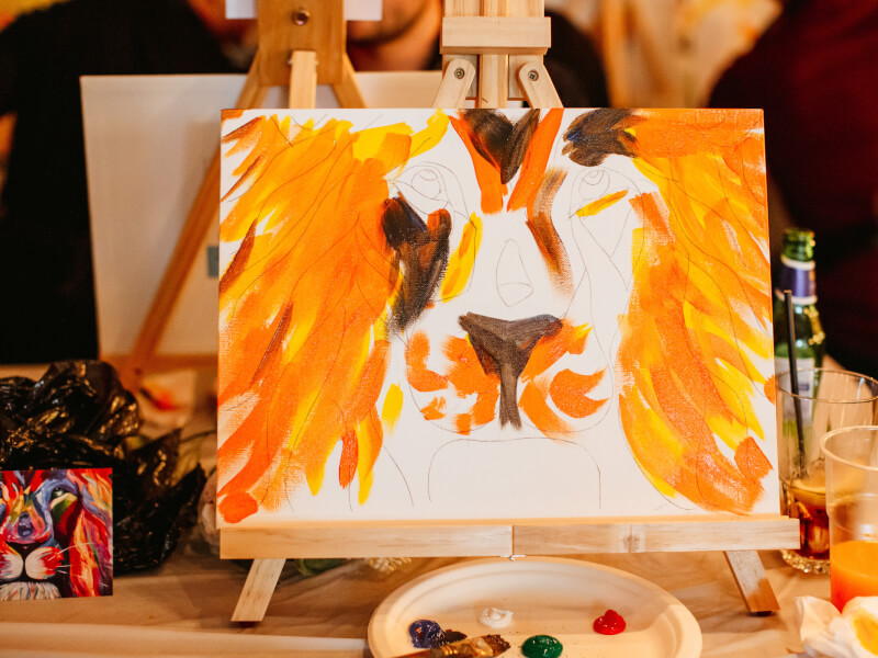 lion painting at a painting class