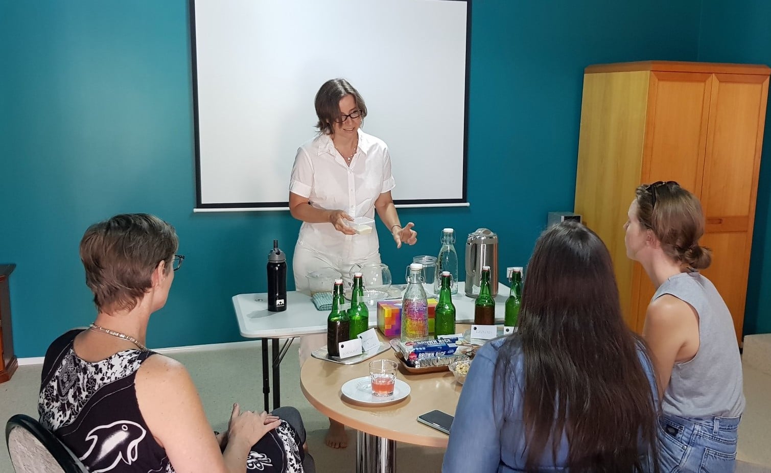 Kombucha making