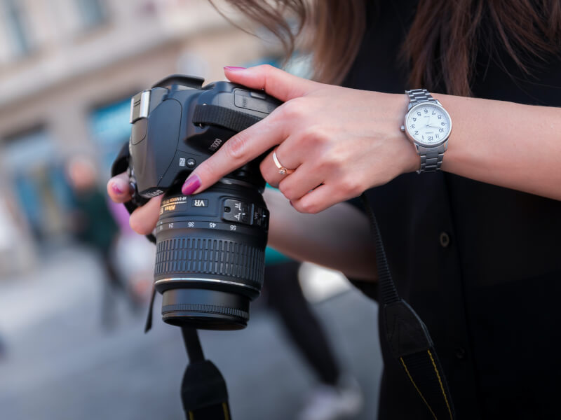 dslr camera