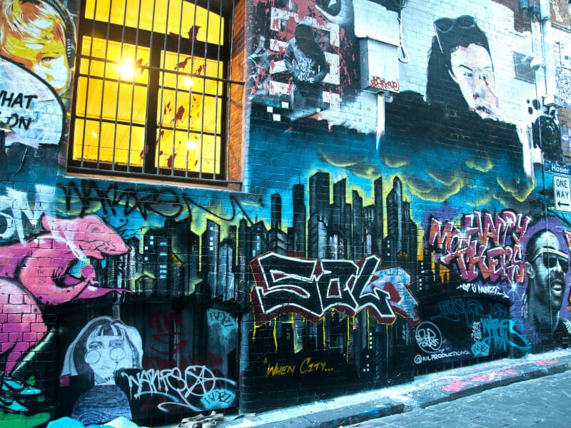 Graffiti mural 