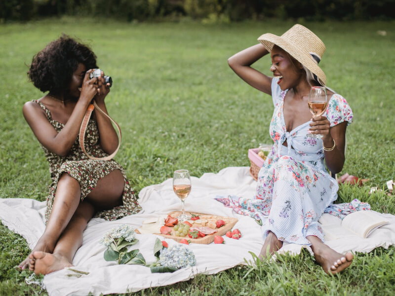 Two woman having a picnic