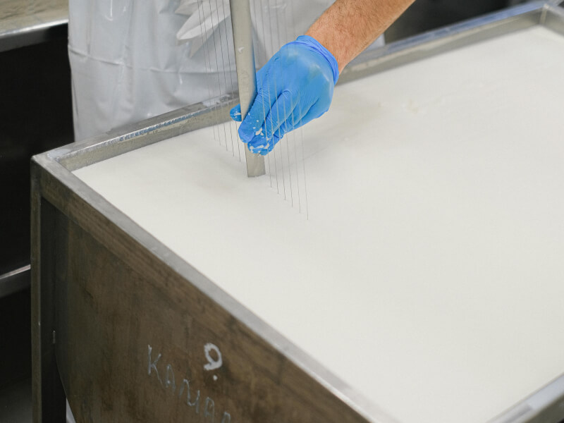 Cutting cheese 