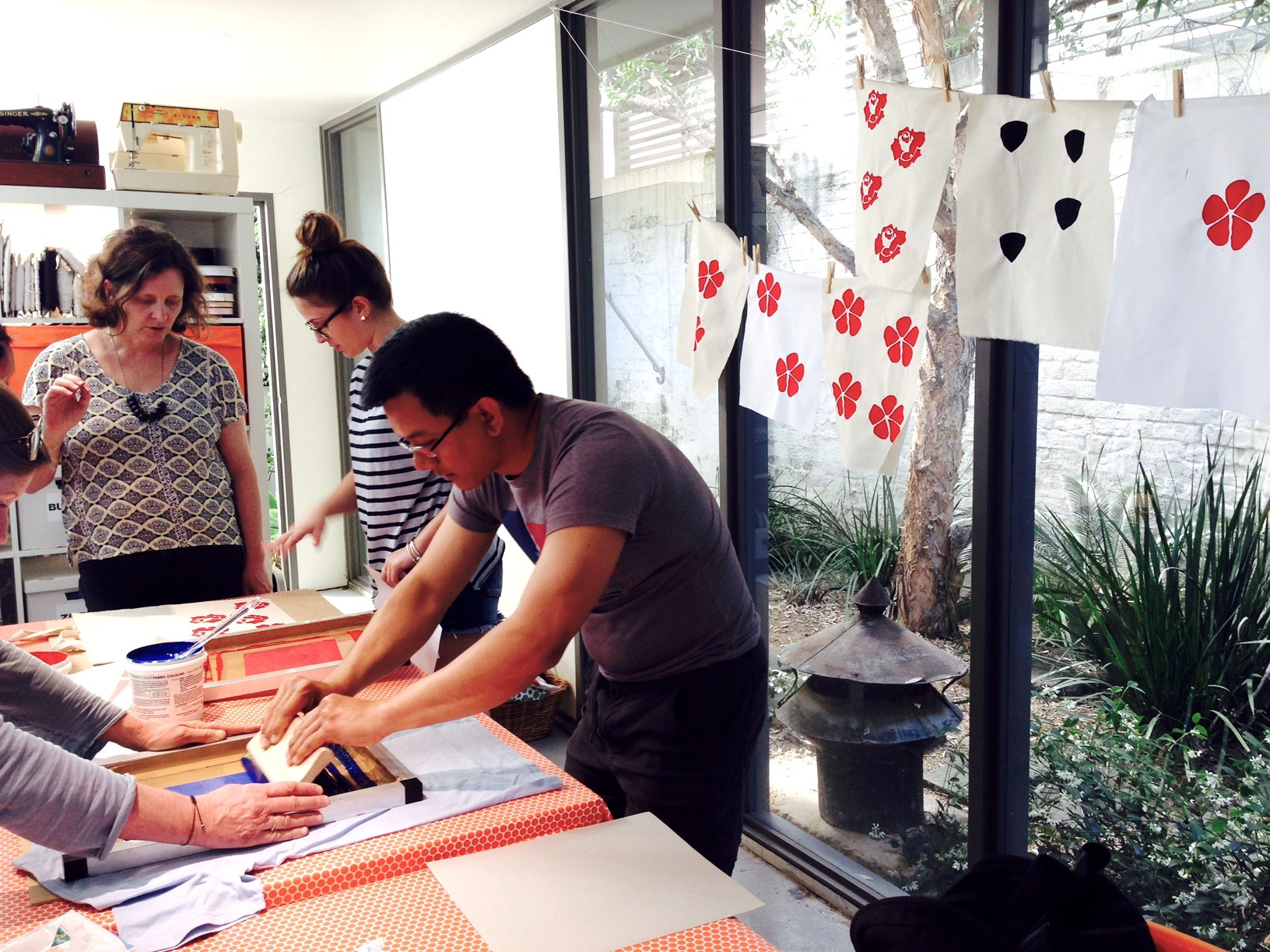 People screen printing