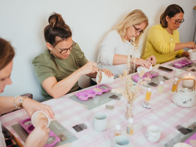 A social soap making class with women